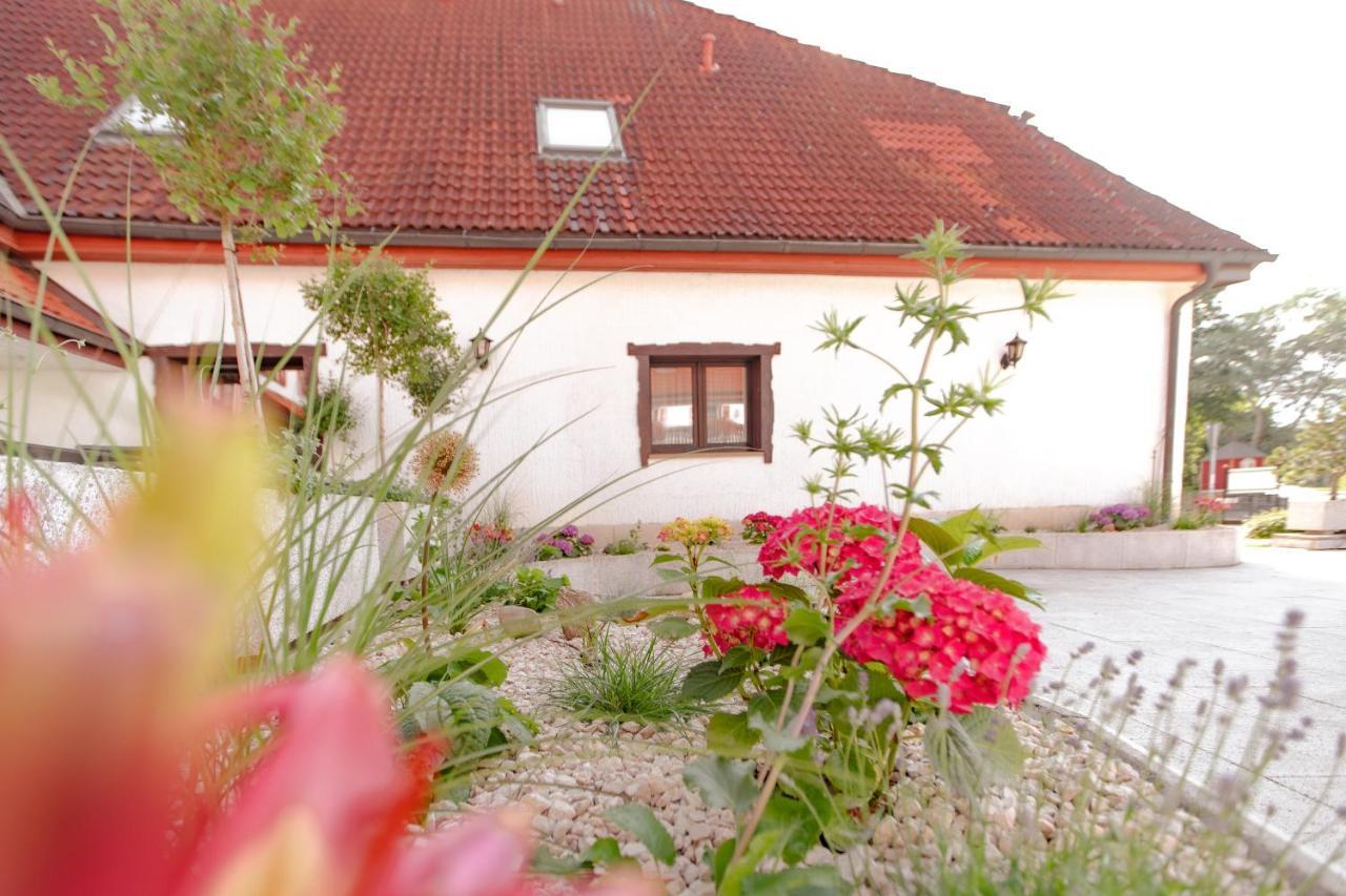 Hotel Frauensteiner Hof Frauenstein  エクステリア 写真