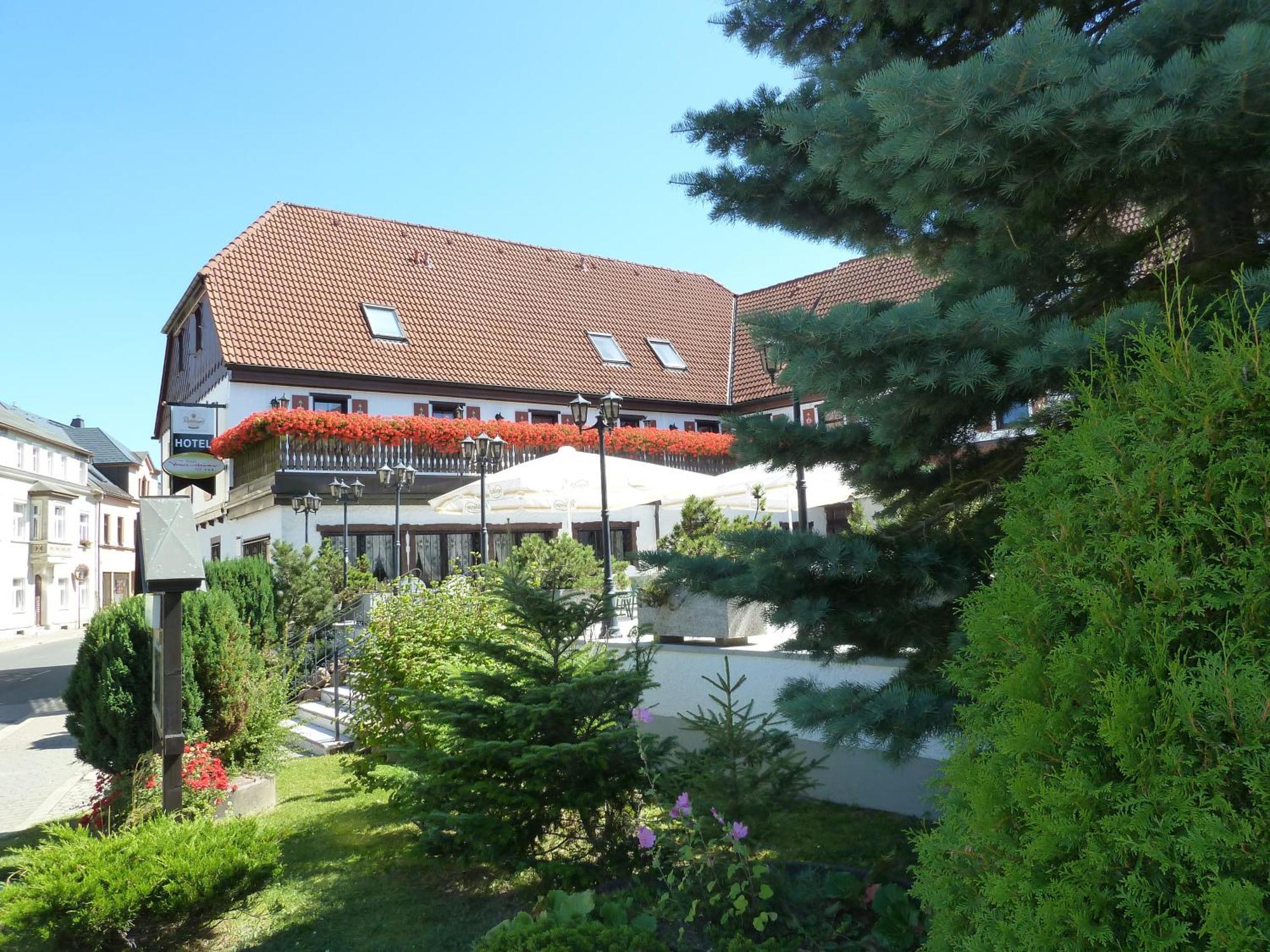 Hotel Frauensteiner Hof Frauenstein  エクステリア 写真
