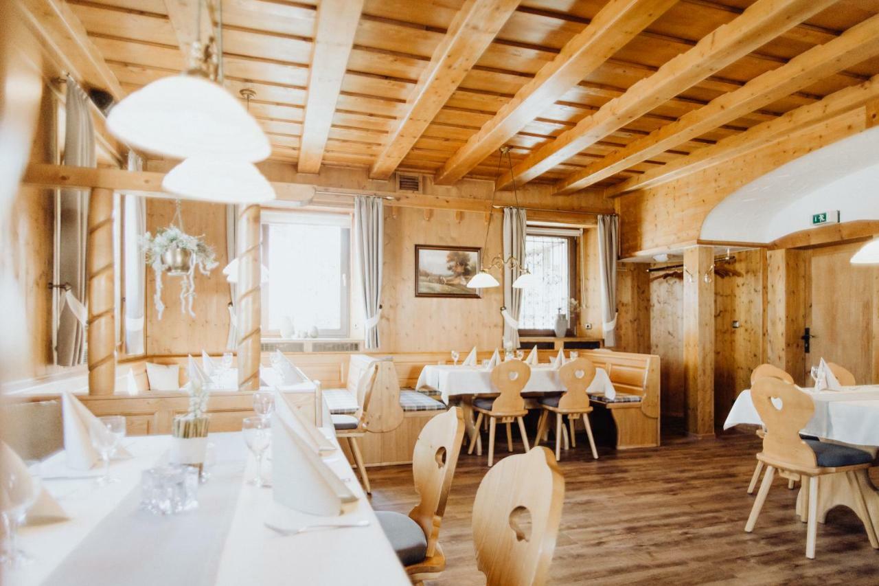 Hotel Frauensteiner Hof Frauenstein  エクステリア 写真