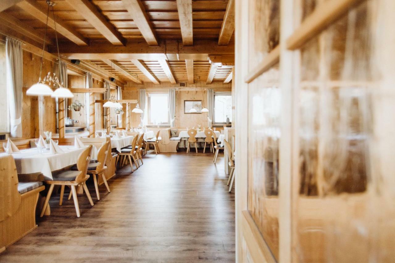 Hotel Frauensteiner Hof Frauenstein  エクステリア 写真