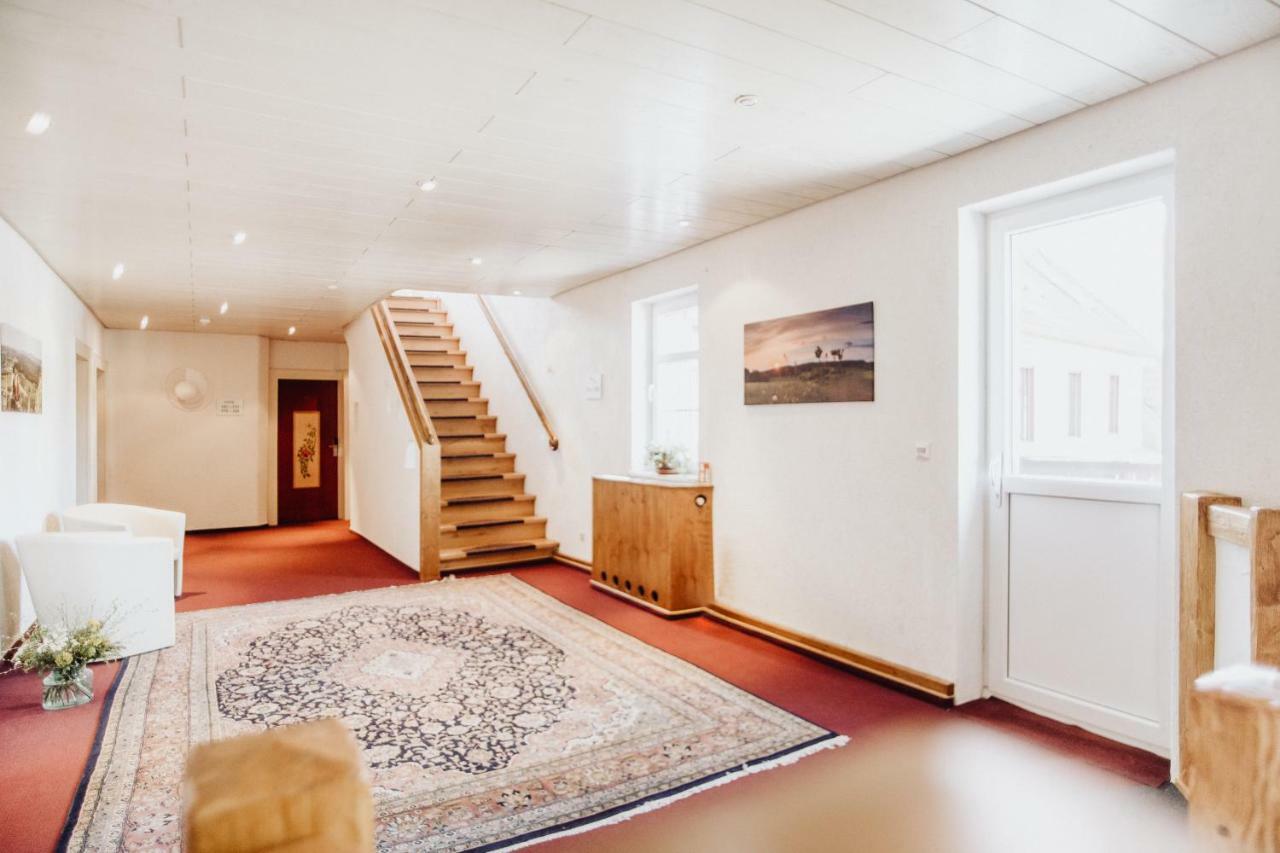Hotel Frauensteiner Hof Frauenstein  エクステリア 写真